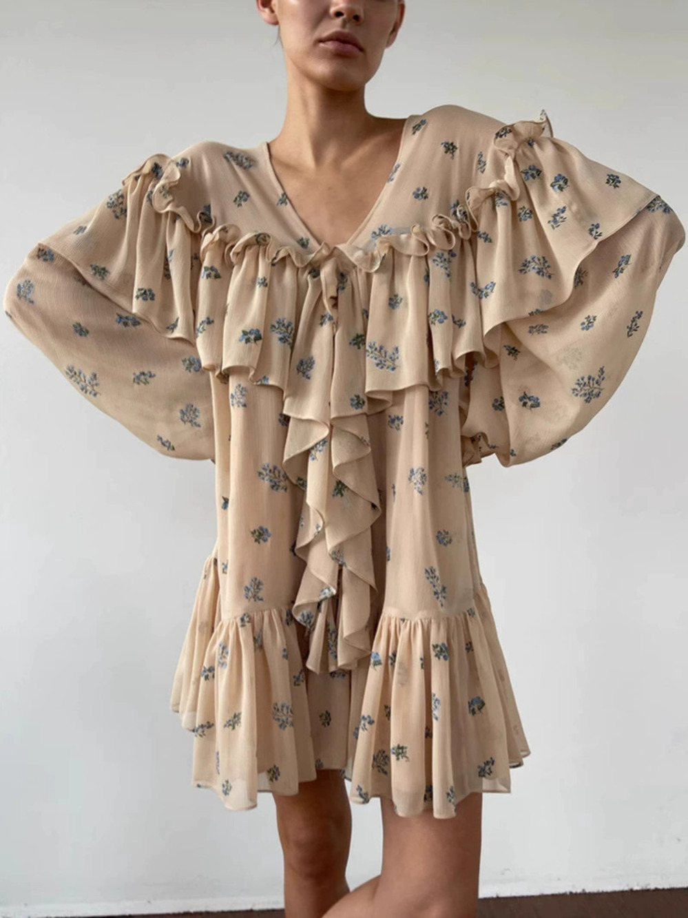 Forever 21 Design Floral Ruffle A-Line Dress Loose Chiffon Puff Sleeve Mini